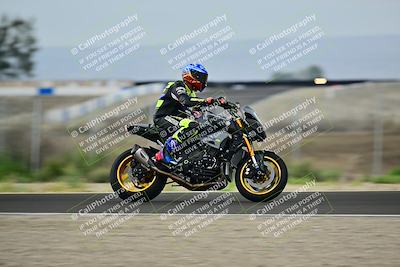 media/Apr-18-2025-TrackDaz (Fri) [[45f5874c44]]/C Group/Session 1 (Turn 7)/